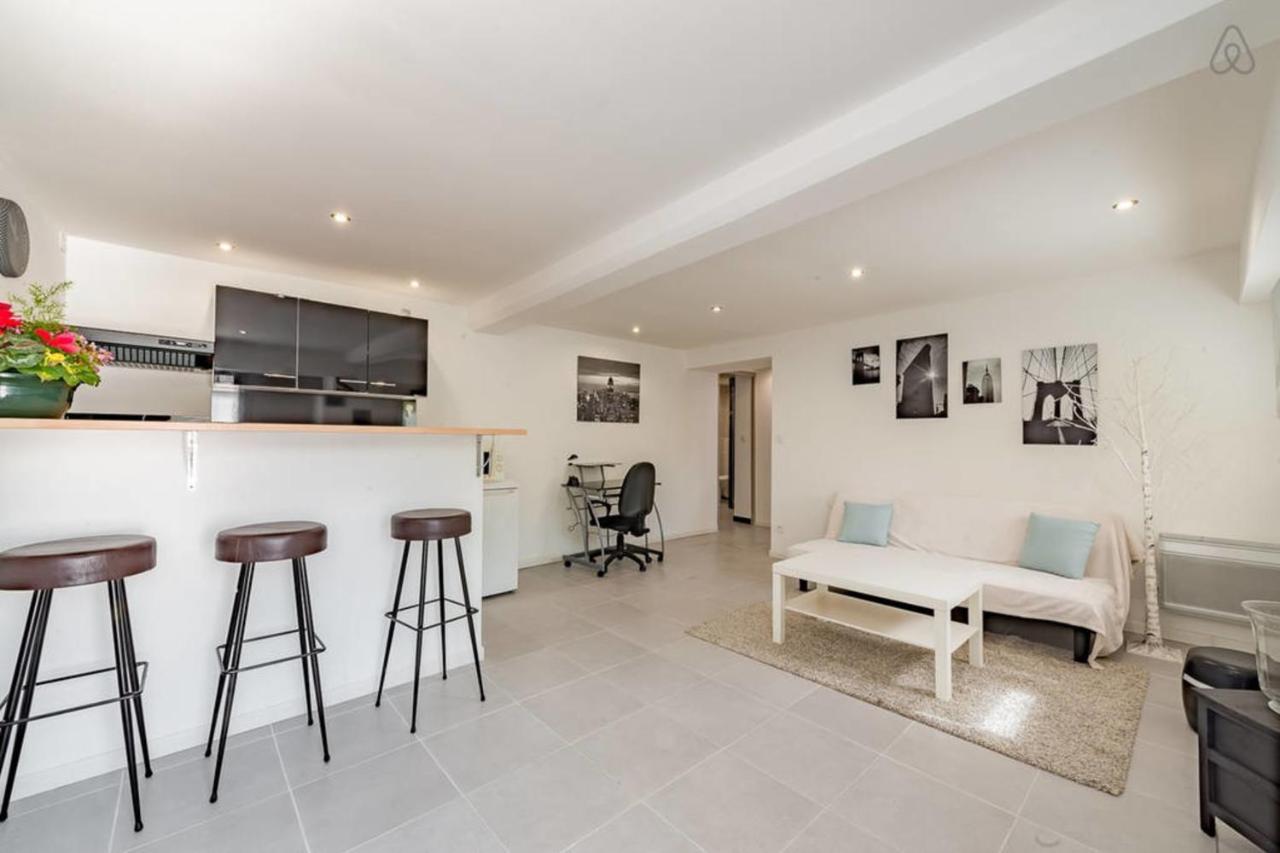 Guestready - Modern And Spacious Flat Near Vaise Lyon Kültér fotó